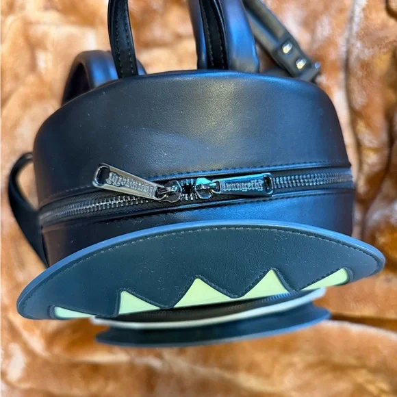 Frankenstein and Bride Mini Backpack/ Universal Monsters Loungefly - Picture 6 of 6